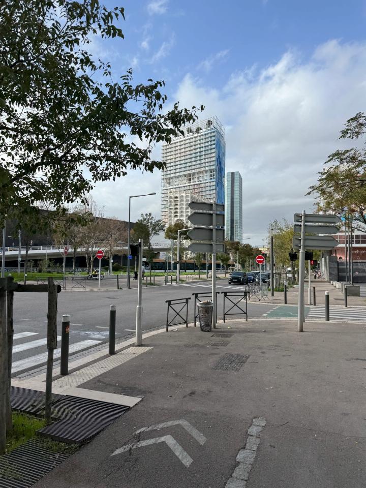 Bureau Marseille 258m² Location bureau Marseille Bouches-du-Rhône OLBUR2528716 1